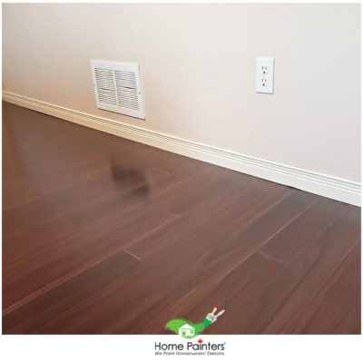 beige wall with white shoe moulding, room painted by local home painters in toronto, how to install shoe moulding, professional painters, toronto painters, interior house painters, home painting services