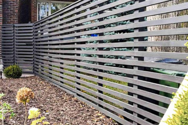 Deck-Painting-and-Staining_Black_Fence-in-Backyard-in-Toronto