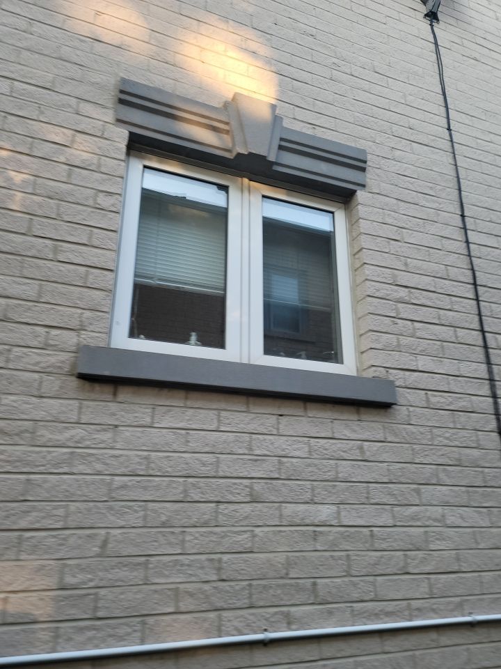 Aluminum Windows & Aluminum Siding Painting by Home Painters Toronto