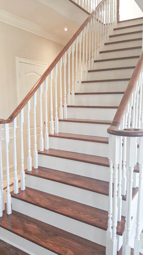 interior-painting_Staircase-painting-and-staining_White_Oak-stairs-with-white-paint-and-oak-stain
