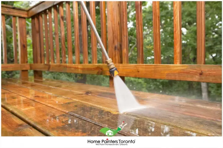 Cleaning Deck With Pressure Washer