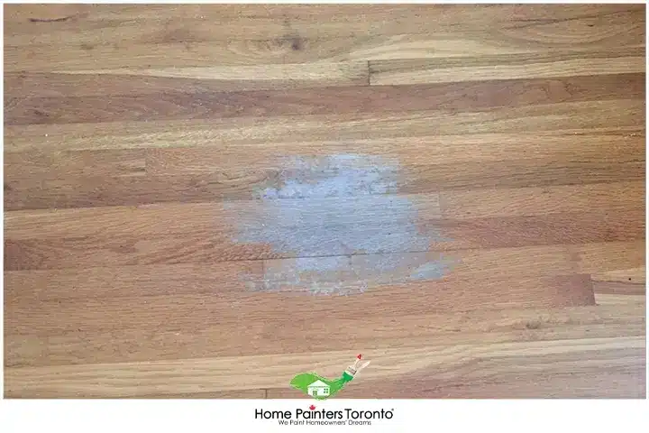 Fading laminated floor